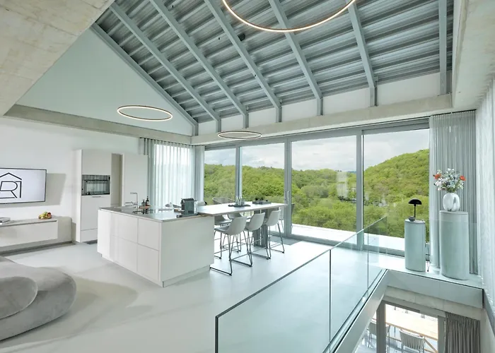 Racers Grand Prix - Mit Hebebuehne Und Doppelgarage